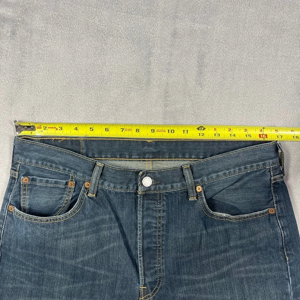 Levi's 501 Jeans Mens 34(33)x34(32) Dark Wash Straight Leg Button‎ Fly Denim
